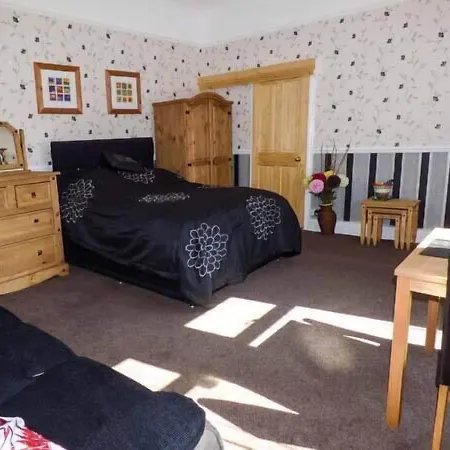 The Station Master's Office * Лофтус